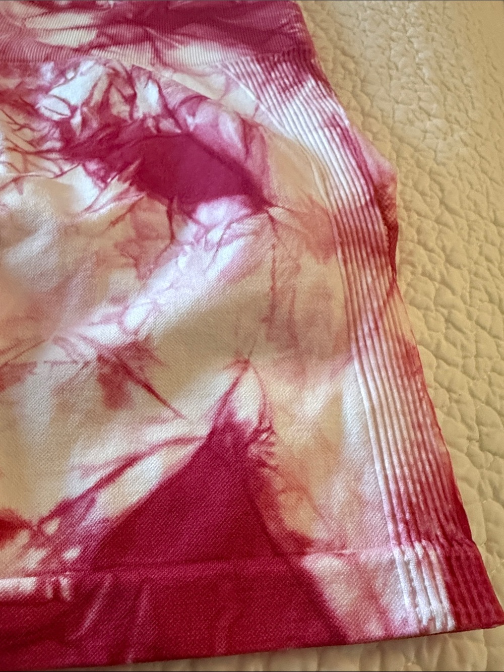 CUTIE BOOTIE tye dye spandex shorts ! Sz Large. NEW !!! - Picture 7 of 7